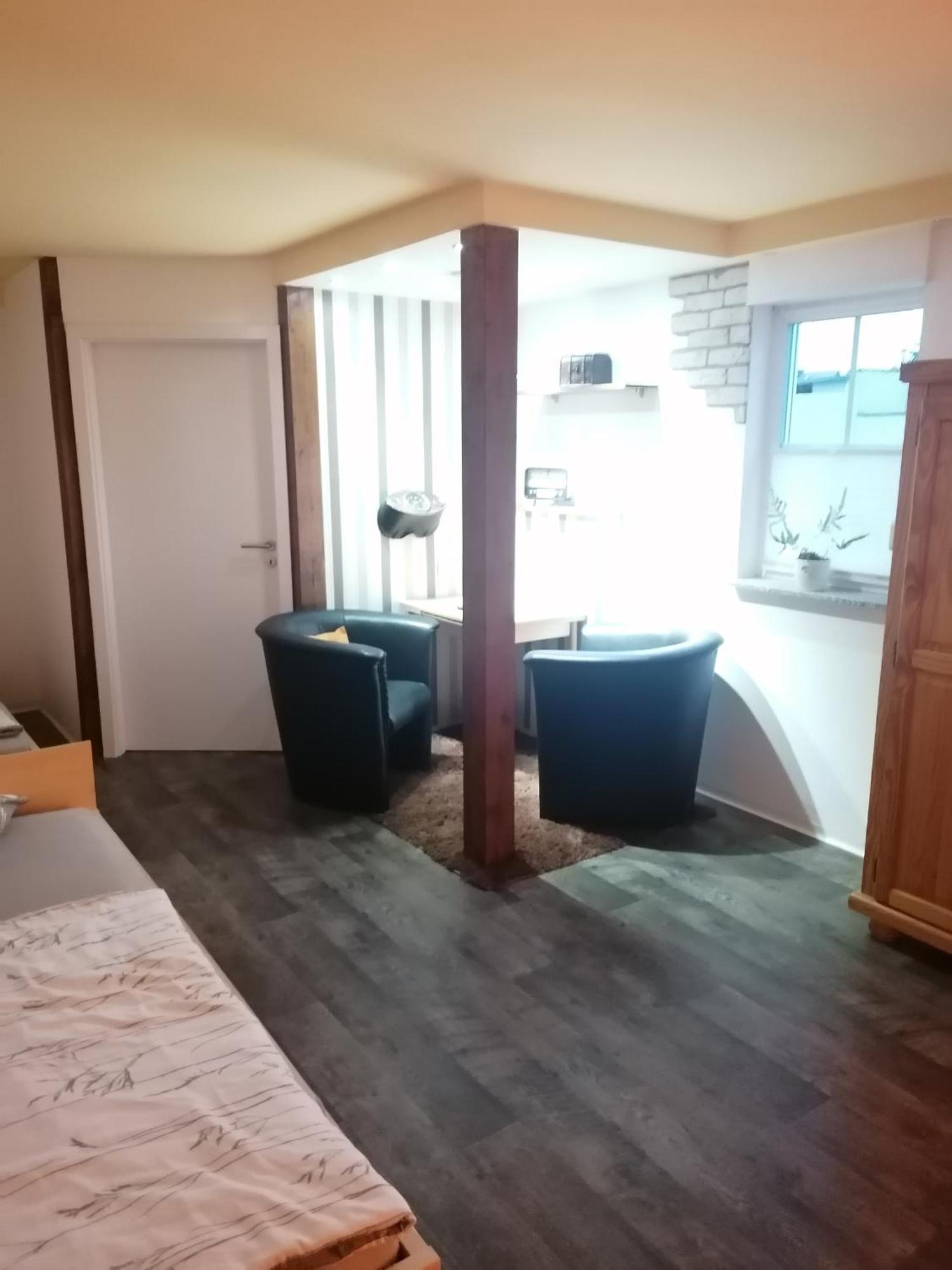 Tinas Ferienwohnung Hohendodeleben Room photo